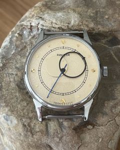 Raketa Handaufzugsuhr "Kopernikus"