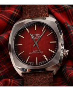 UMF Ruhla Kaliber 13, Quarz, Saphirglas, 42mm