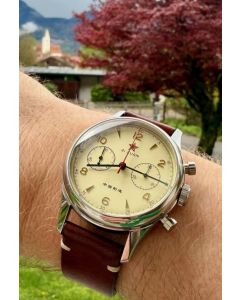 Red Star Seagull 1963 40mm Chronograph ST19, Saphir, 3 Bänder
