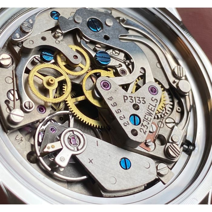 Valjoux movement hotsell