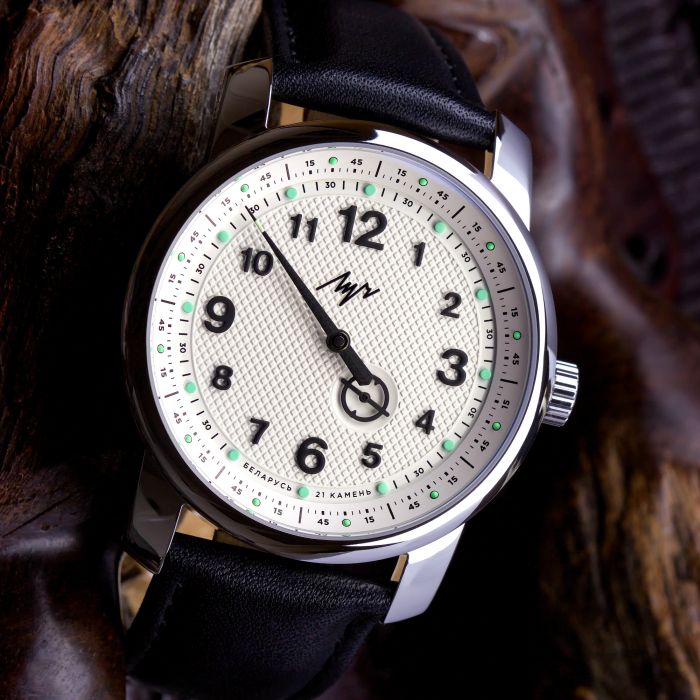 Luch hotsell mechanical watch