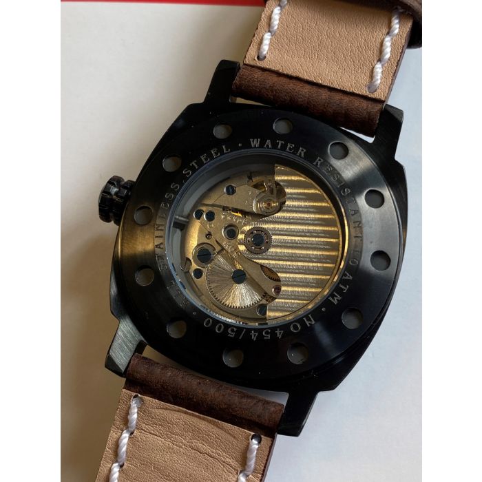 バルト海★USSR 旧ソコニャック・ブランデー ウォッカ Vintage Vostok Komandirskie, Rare Dial, Red star, Cal. 2214, Made
